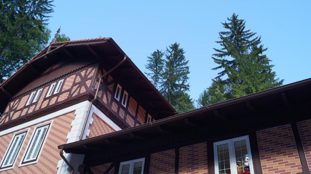 Hotel Bastion Sinaia Exterior photo